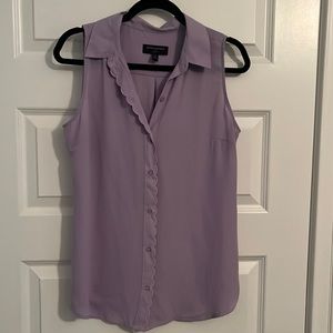 Banana Republic - lilac collared tank with adorable scalloped details. Medium